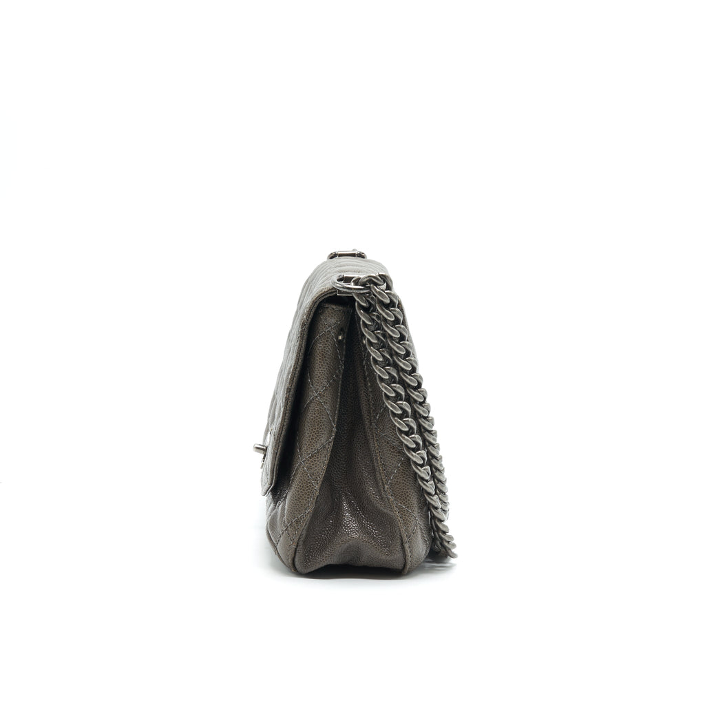 CHANEL SEASONAL JUMBO CAVIAR FLAP BAG GREY WITH RUTHENIUM HARDWARE
