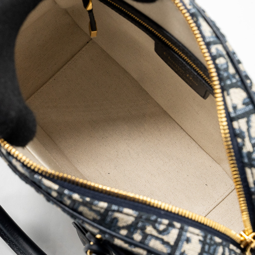 DIOR MEDIUM BOWLING BAG DIOR OBLIQUE CANVAS BLUE GHW