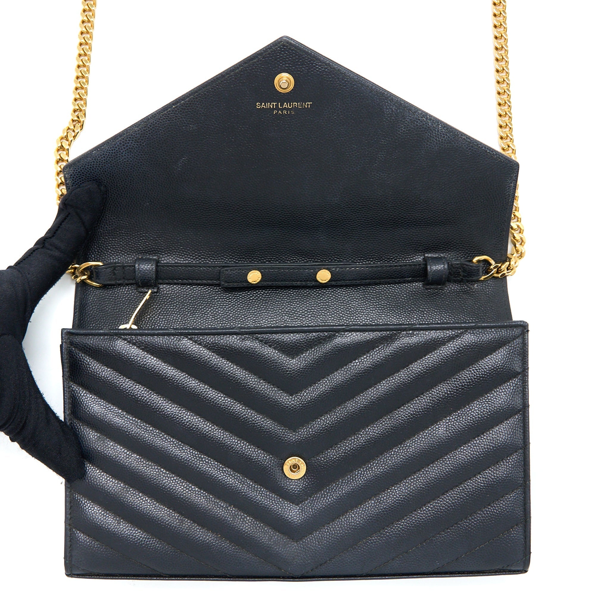 SAINT LAURENT/YSL CASSANDRA MATELASSE ENVELOPE CHAIN WALLET GRAINED CALFSKIN BLACK GHW