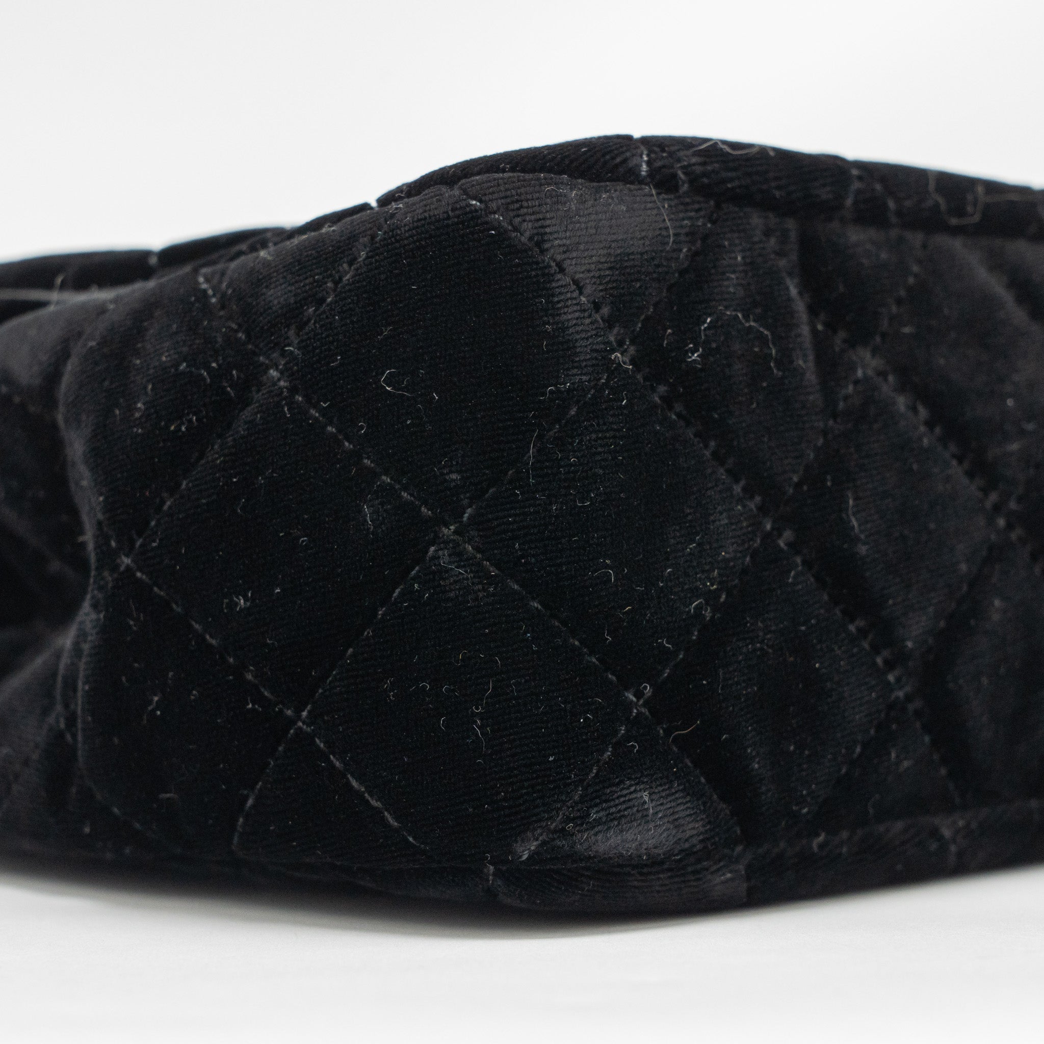 CHANEL 23B HOBO BAG VELVET BLACK GHW (MICROCHIP)