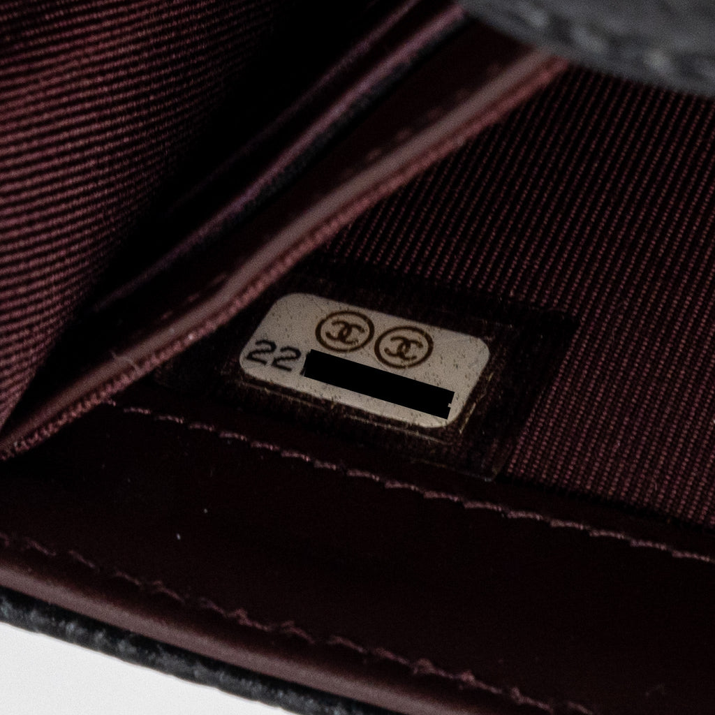 CHANEL CLASSIC FLAP WALLET GRAINED CALFSKIN BLACK GHW