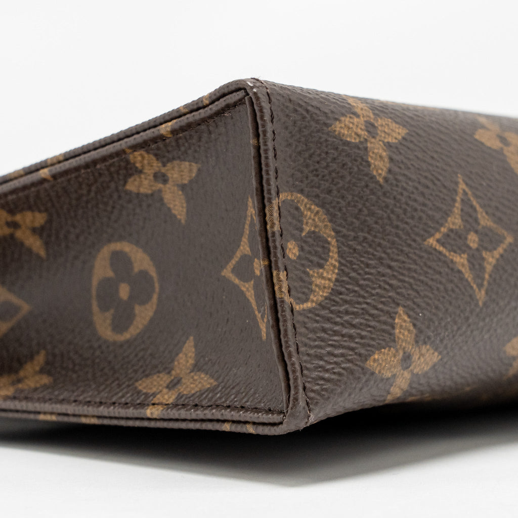 LOUIS VUITTON TOILETRY POCHETTE 26 MONOGRAM CANVAS GHW