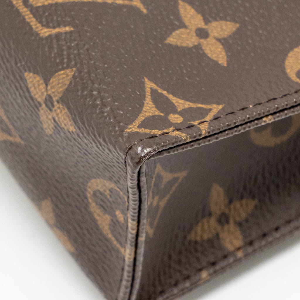 LOUIS VUITTON TOILETRY POCHETTE 26 MONOGRAM CANVAS GHW