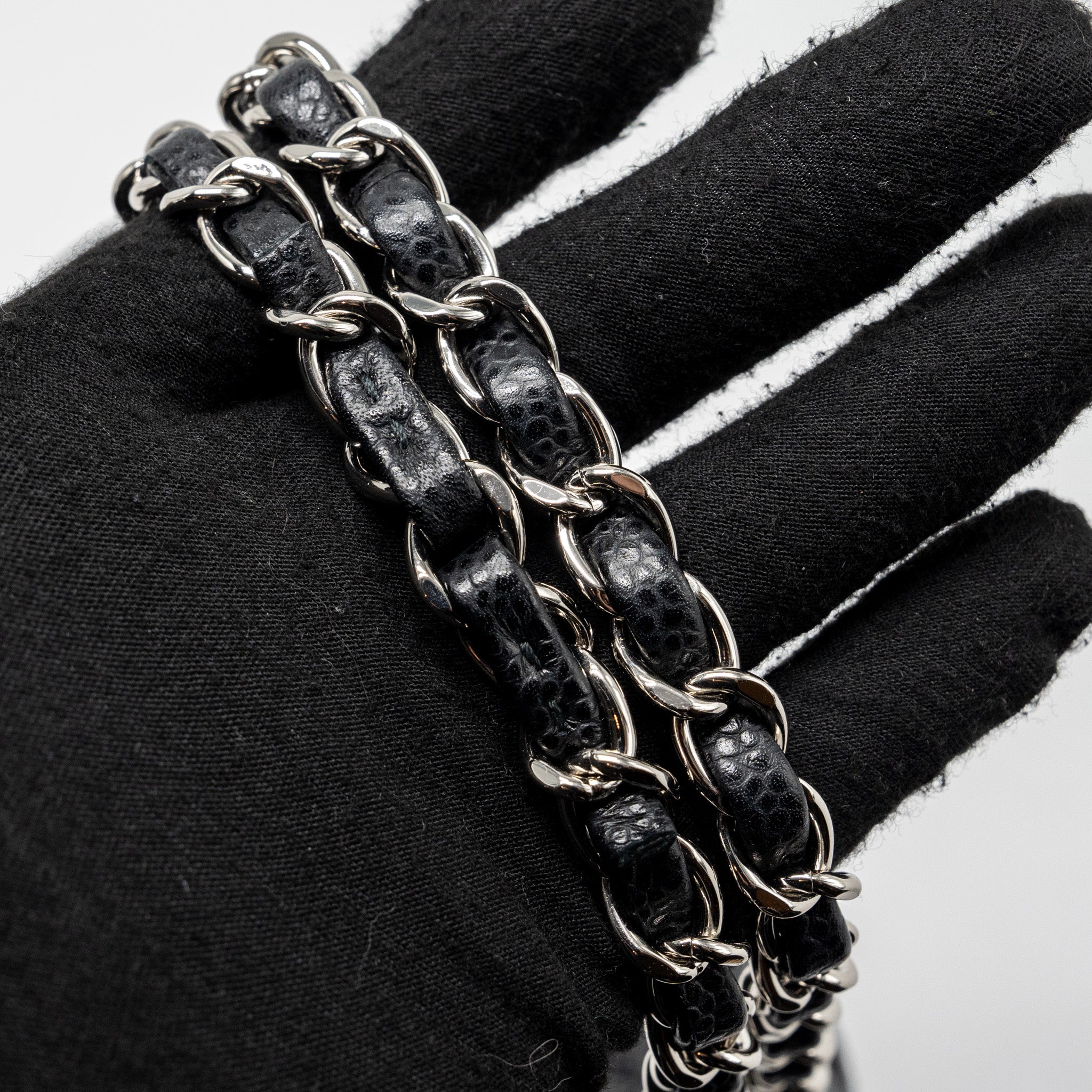 CHANEL MEDIUM CLASSIC DOUBLE FLAP BAG CAVIAR BLACK SHW