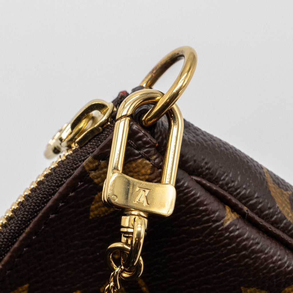 LOUIS VUITTON MINI POCHETTE ACCESSORIES 2020 CHRISTMAS MONOGRAM CANVAS GHW