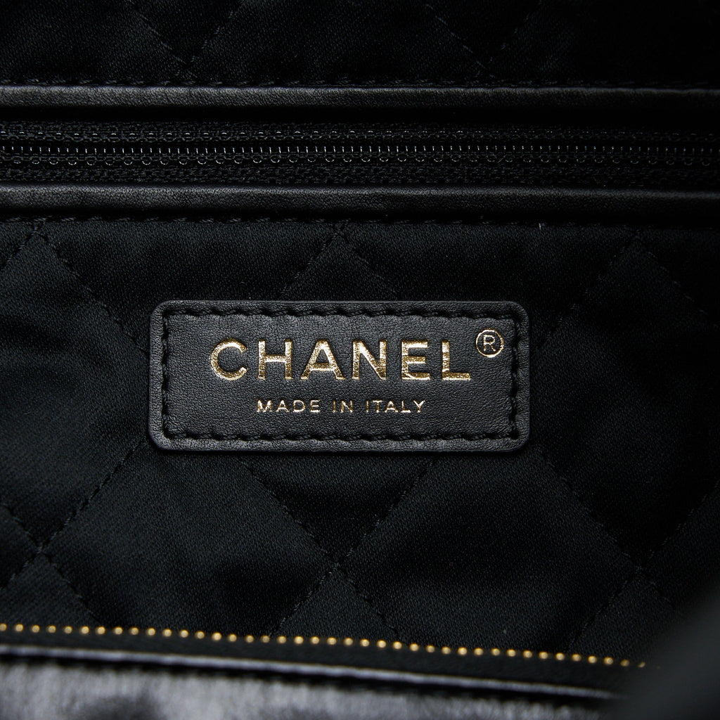 CHANEL SMALL 22 BAG GOLD LETTER SHINY CALFSKIN BLACK GHW (MICROCHIP)