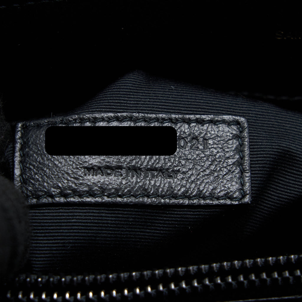 SAINT LAURENT / YSL MEDIUM LOULOU SHOULDER BAG CALFSKIN BLACK WITH BLACK HARDWARE