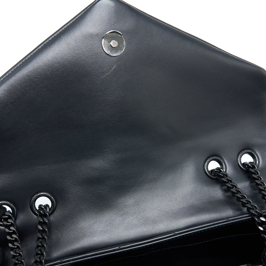 SAINT LAURENT / YSL MEDIUM LOULOU SHOULDER BAG CALFSKIN BLACK WITH BLACK HARDWARE