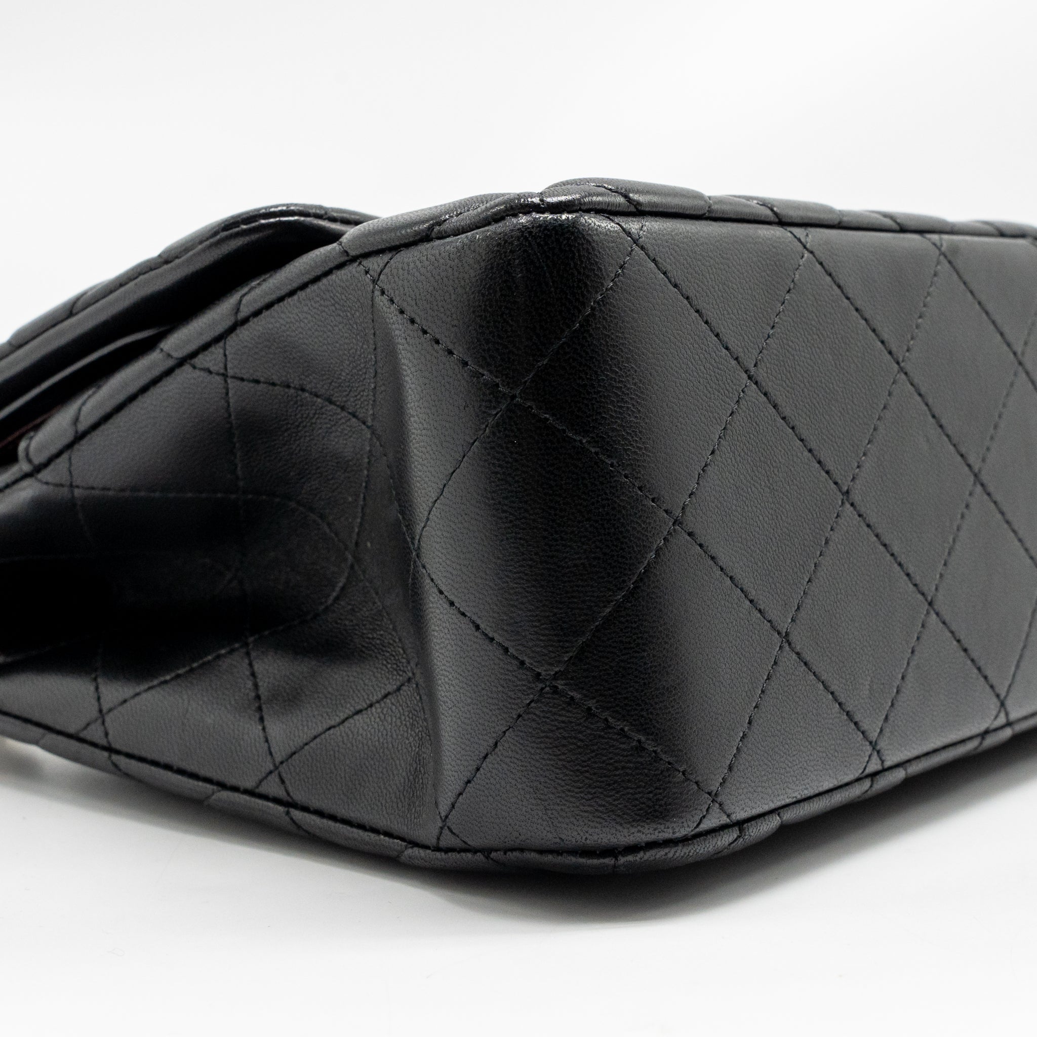 CHANEL JUMBO CLASSIC DOUBLE FLAP BAG LAMBSKIN BLACK GHW