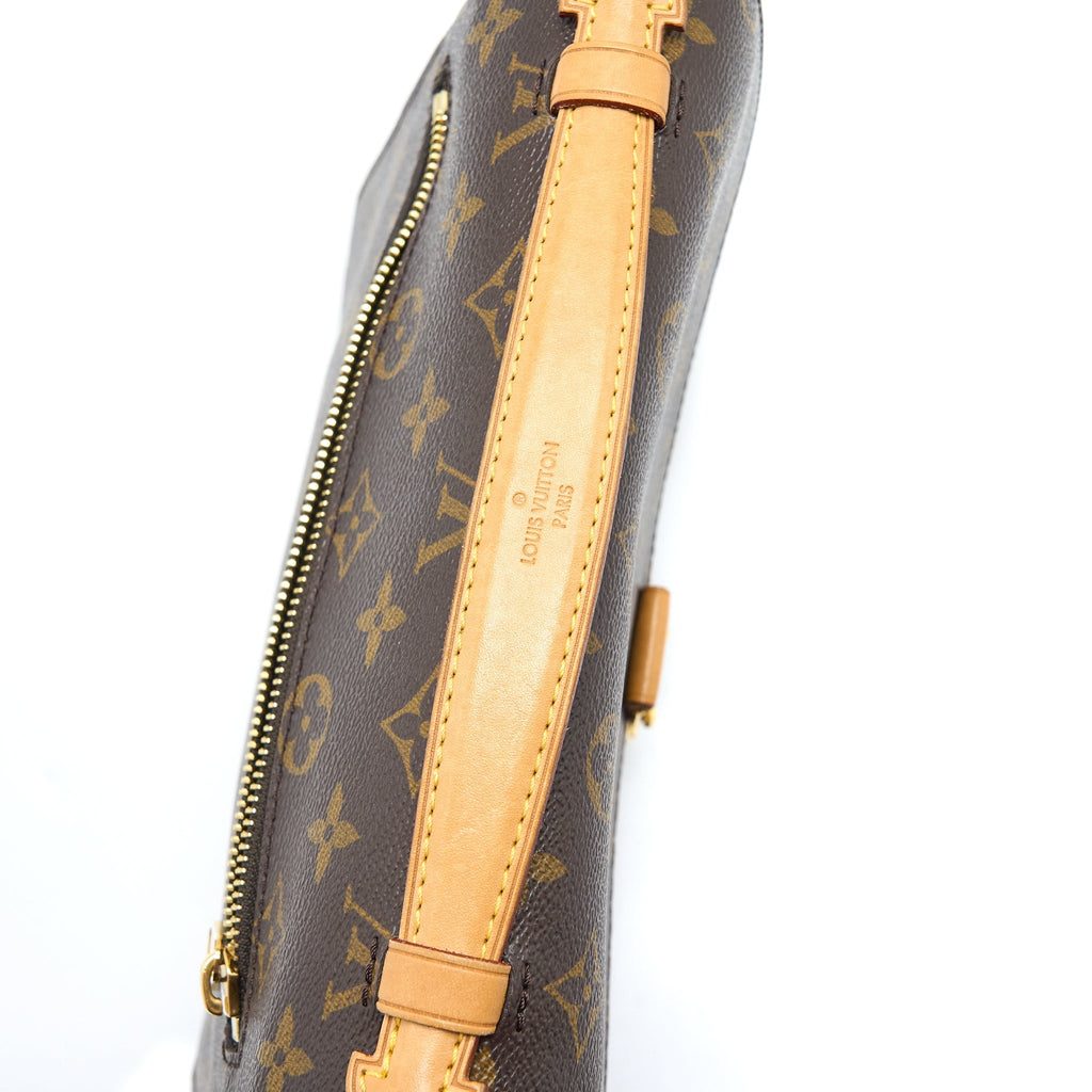 LOUIS VUITTON POCHETTE MÉTIS MONOGRAM CANVAS GHW
