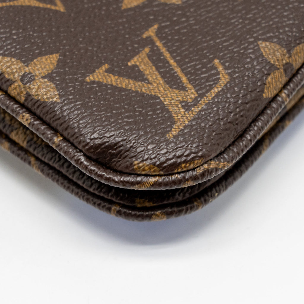 LOUIS VUITTON DOUBLE ZIP CLUTCH WITH CHAIN VIVIEN HOLIDAY PRINTED MONOGRAM CANVAS GHW
