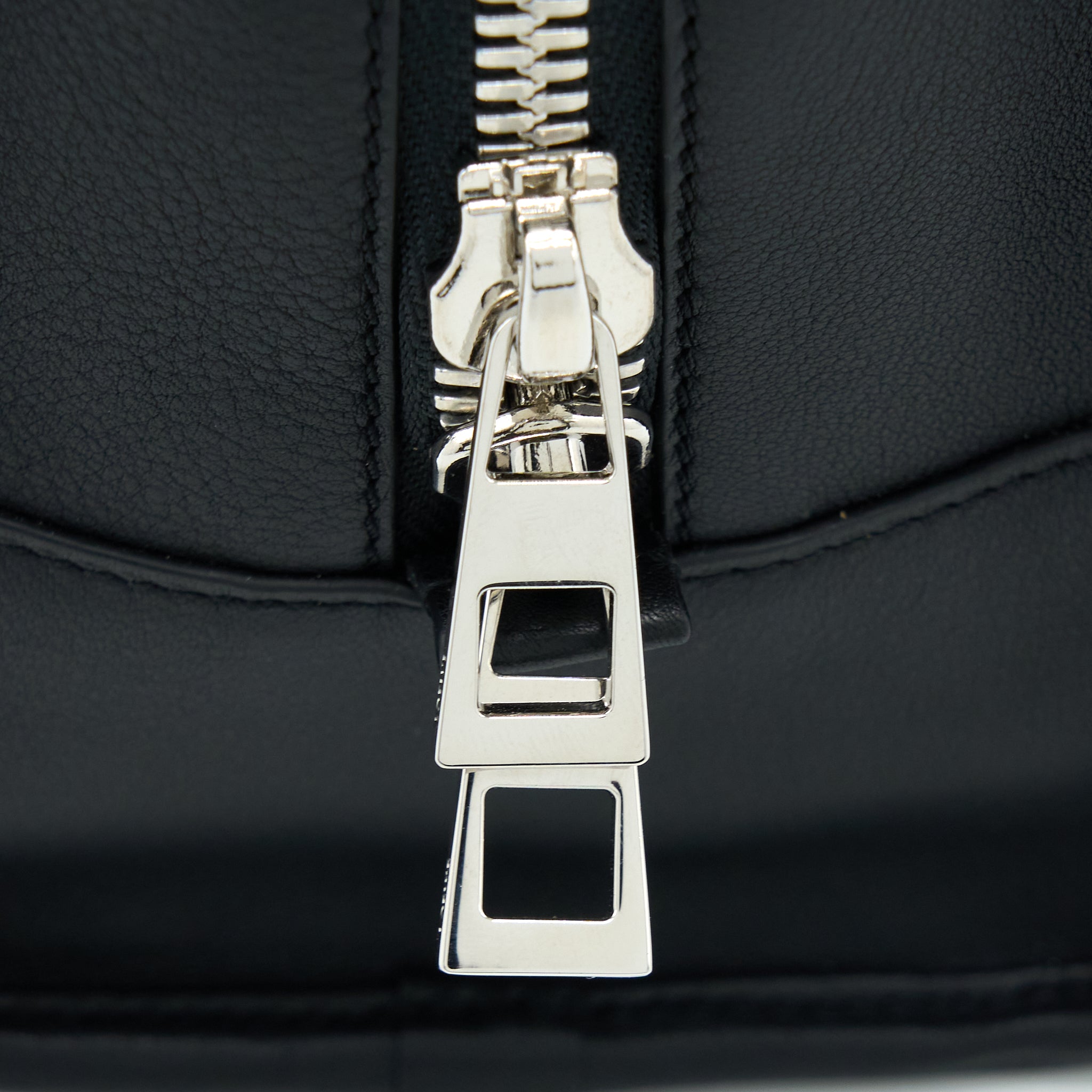 LOEWE BOLSO AMAZONA 28 CALFSKIN BLACK SHW