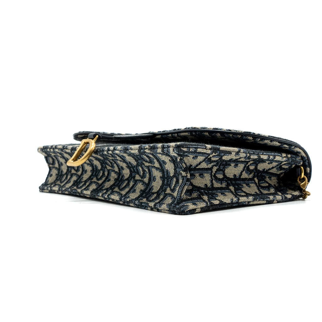 DIOR SADDLE POUCH WITH CHAIN DIOR OBLIQUE JACQUARD BLUE GHW