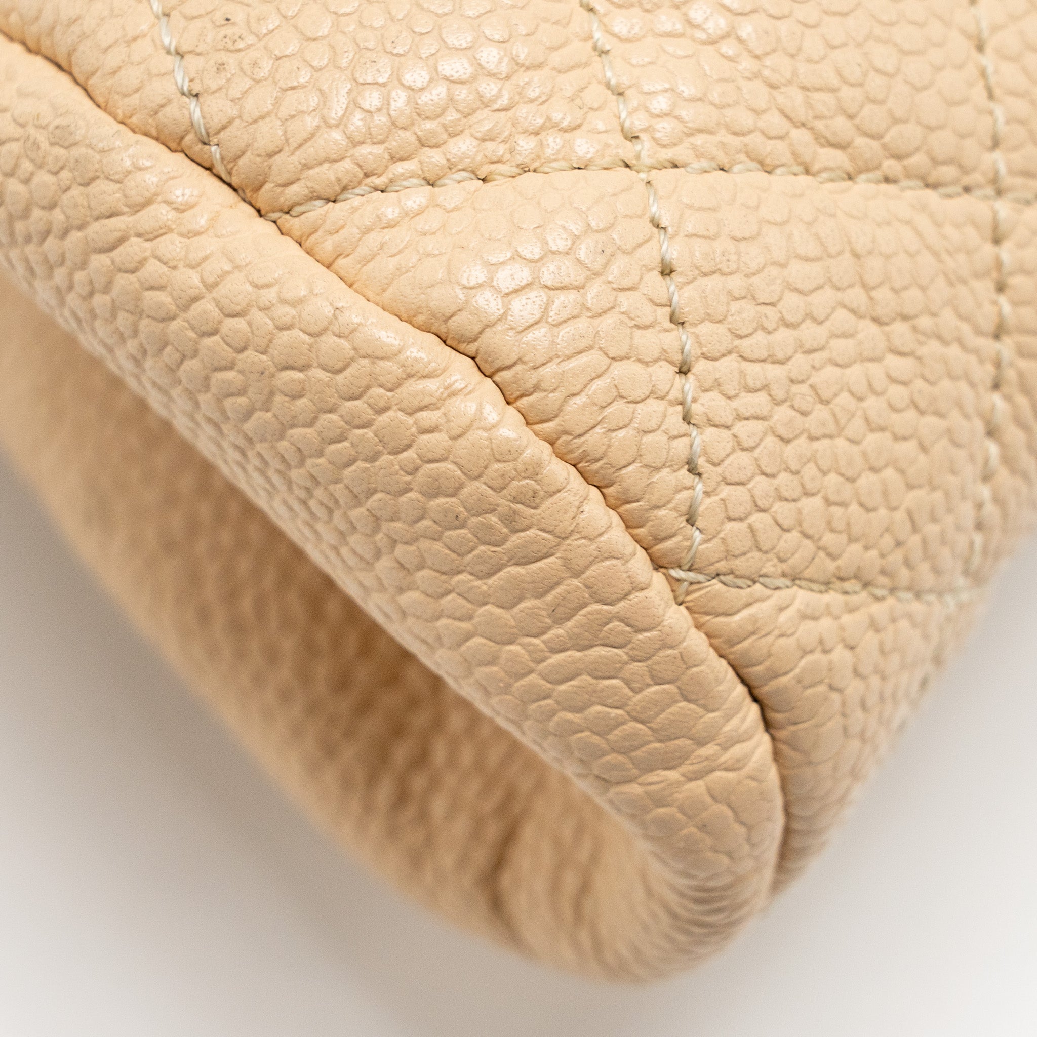CHANEL TIMELESS KISSLOCK CLUTCH CAVIAR BEIGE SHW
