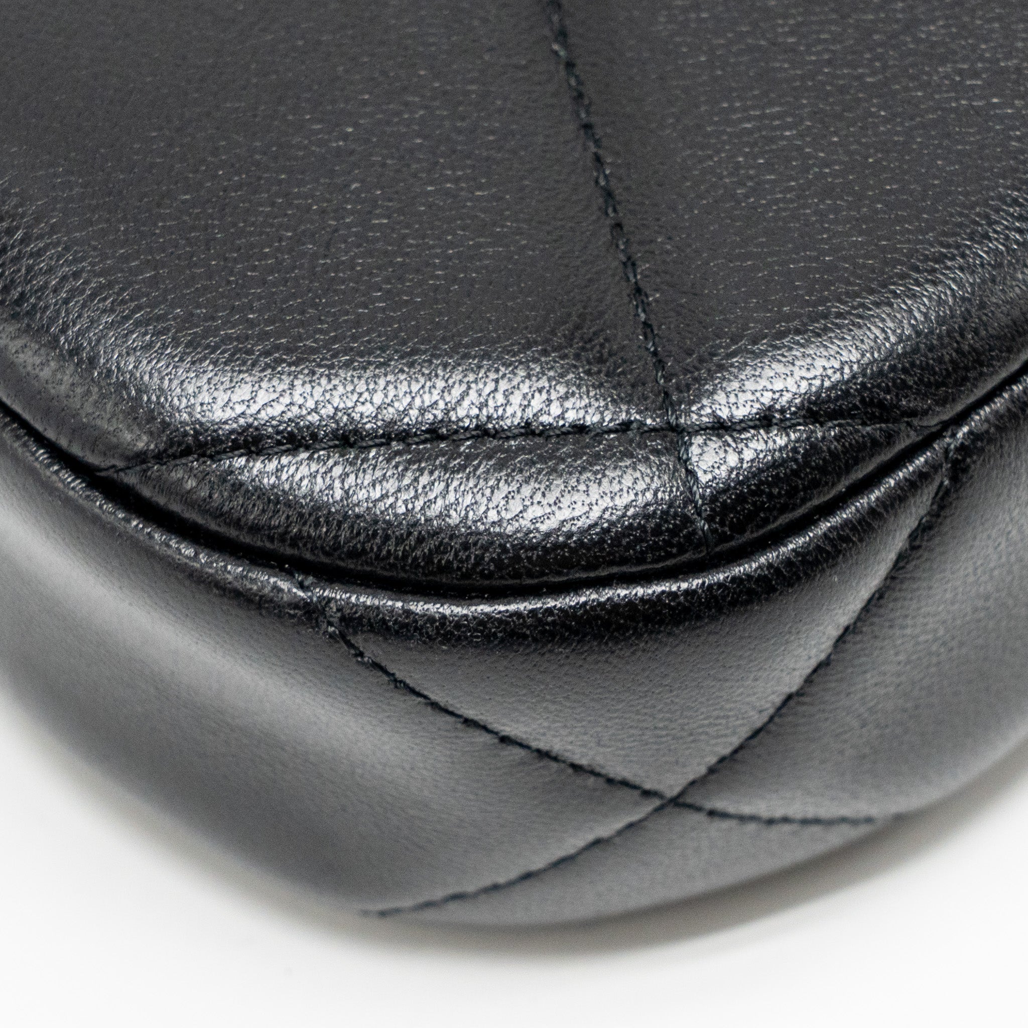 CHANEL 19 CROSSBODY HOBO LAMBSKIN BLACK MULTICOLOUR HARDWARE (MICROCHIP)