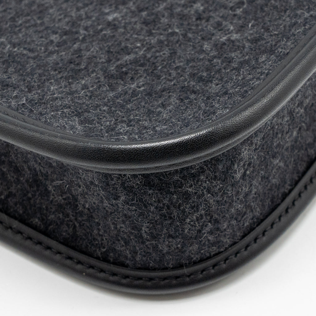 HERMES MINI EVELYNE FEUTRE/SWIFT/SANGLE WOOL GRAPHITE/BLACK SHW