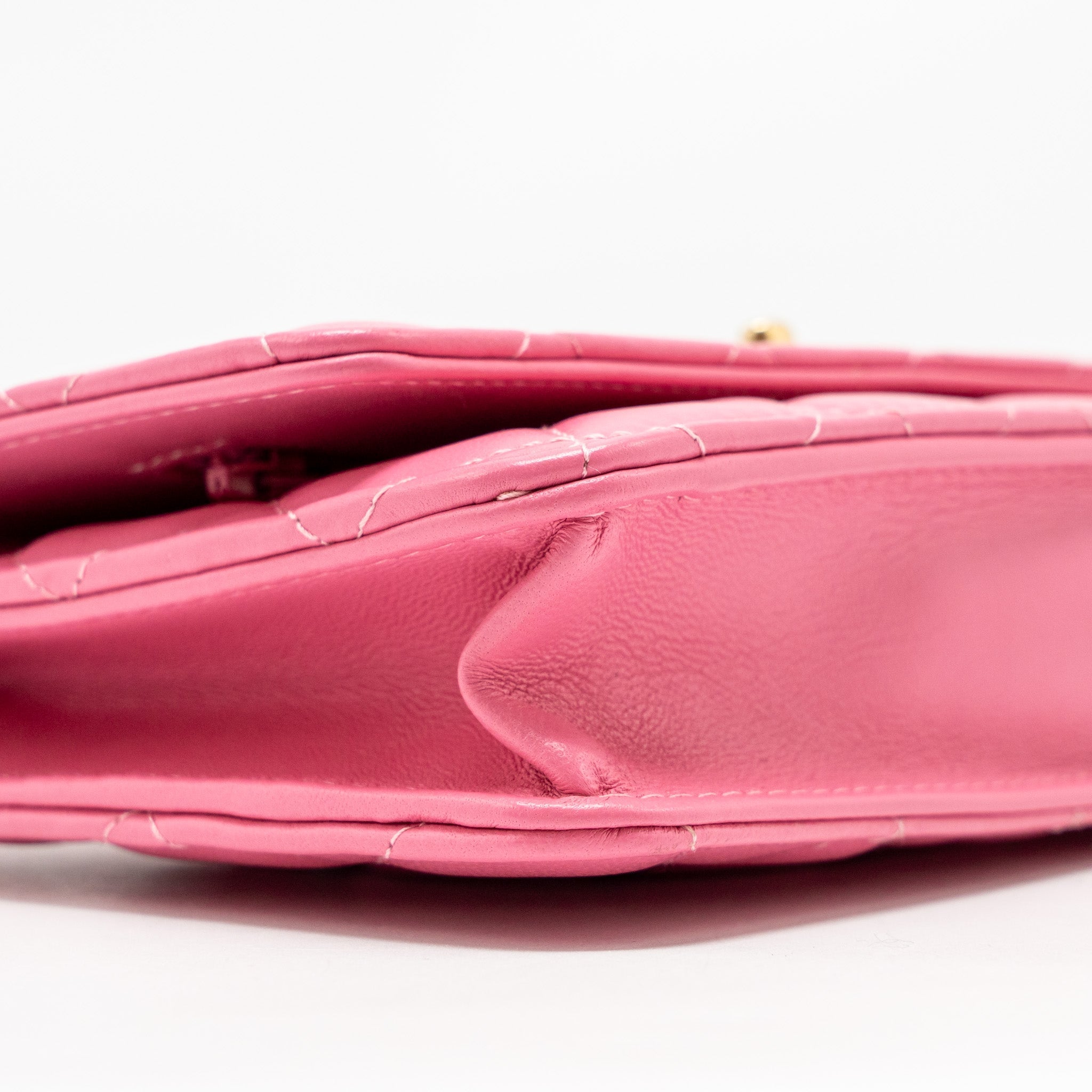CHANEL PEARL CRUSH WALLET ON CHAIN LAMBSKIN PINK GHW