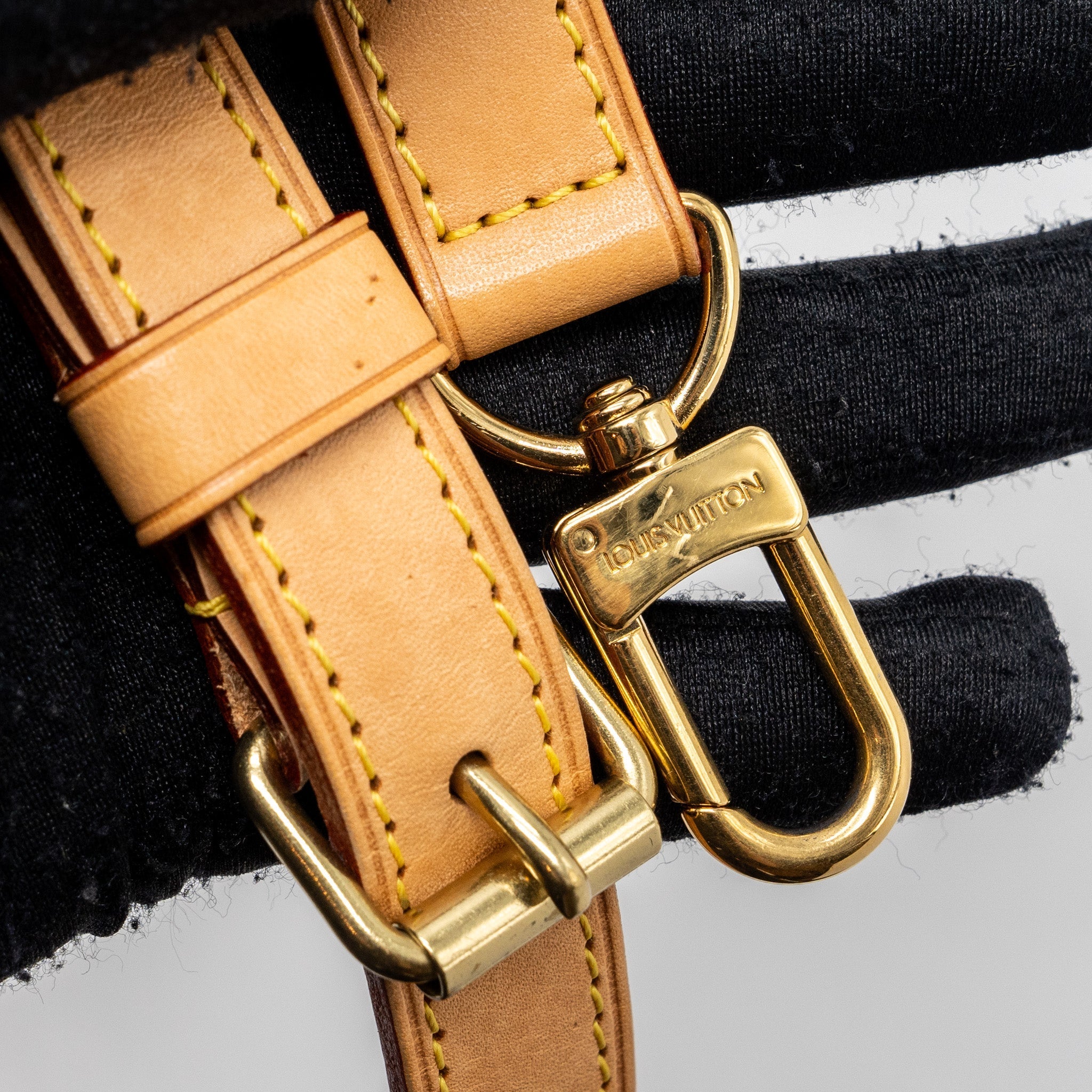 LOUIS VUITTON SPEEDY BANDOULIERE 25 MONOGRAM CANVAS GHW