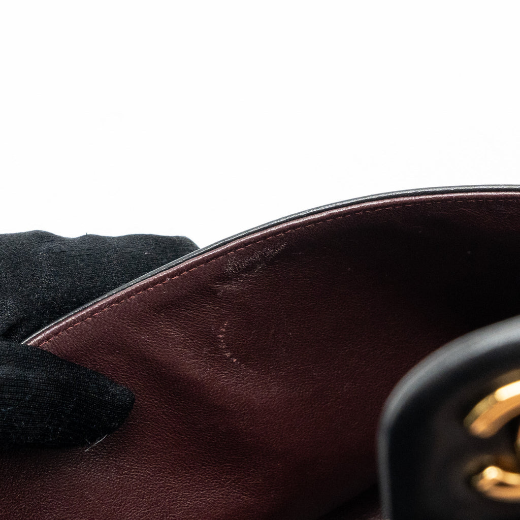 CHANEL MEDIUM CLASSIC FLAP BAG LAMBSKIN BLACK GHW