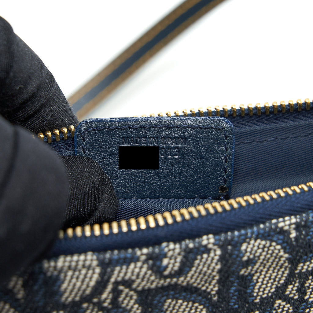 DIOR VINTAGE SADDLE POCHETTE YEAR 2003