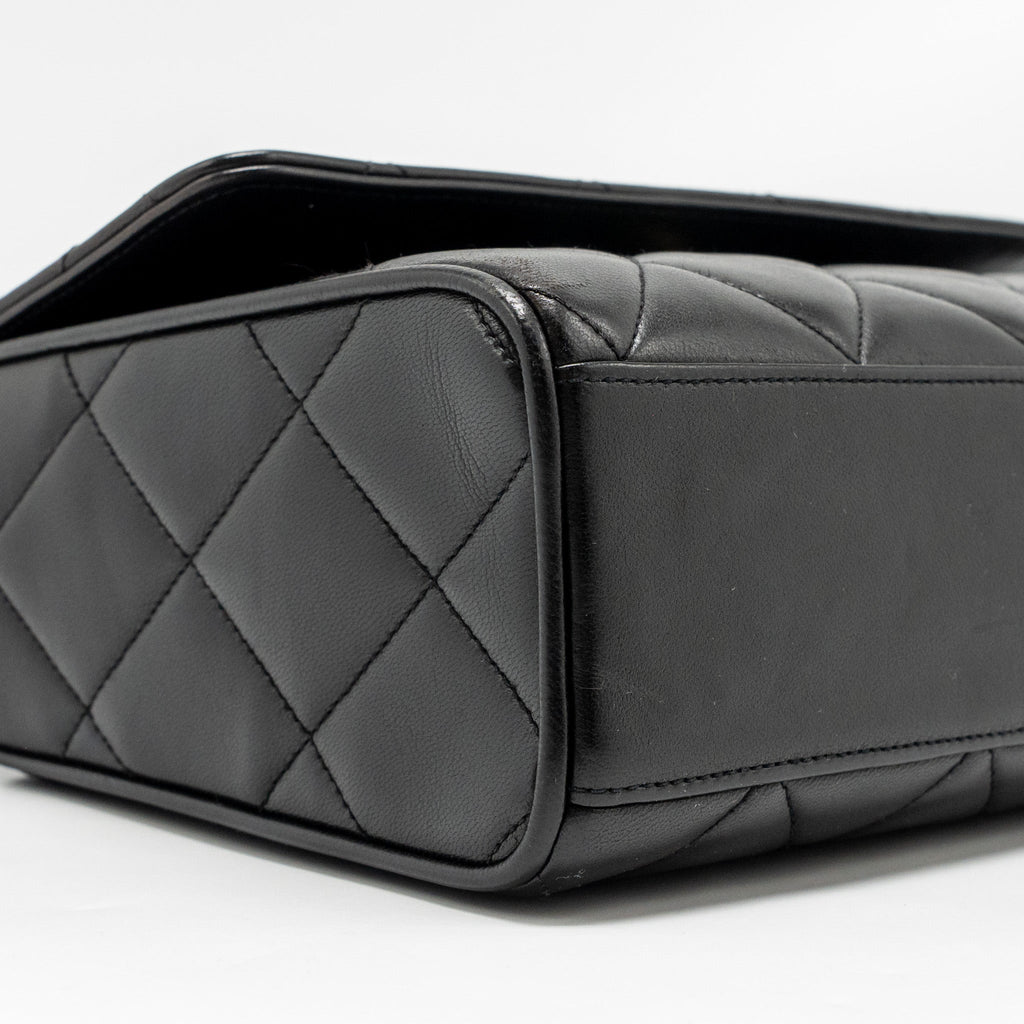 CHANEL VINTAGE QUILTED CC FLAP BAG LAMBSKIN BLACK GHW