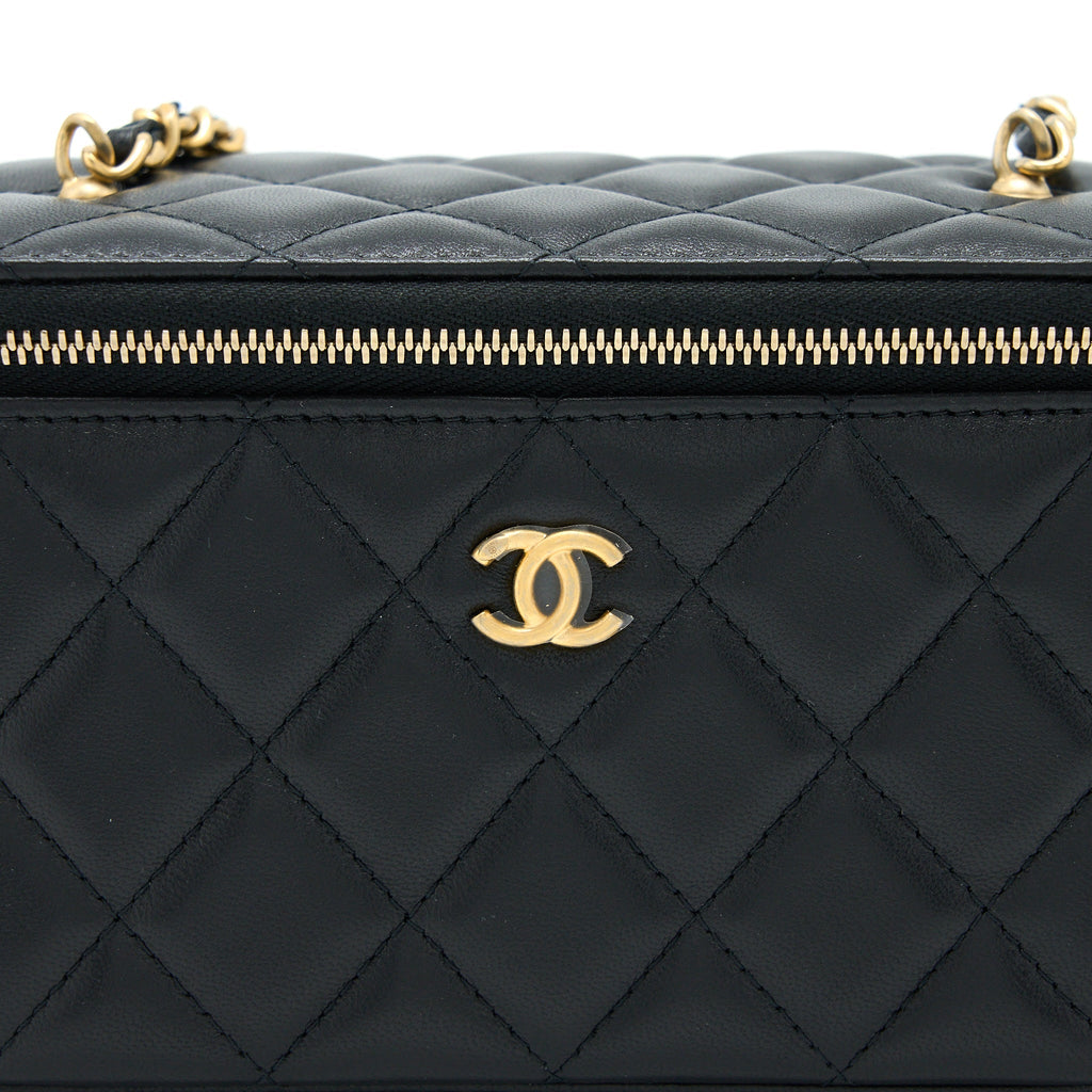 CHANEL 22A PEARL CRUSH LONG VANITY WITH CHAIN LAMBSKIN BLACK BRUSHED GHW (MICROCHIP)