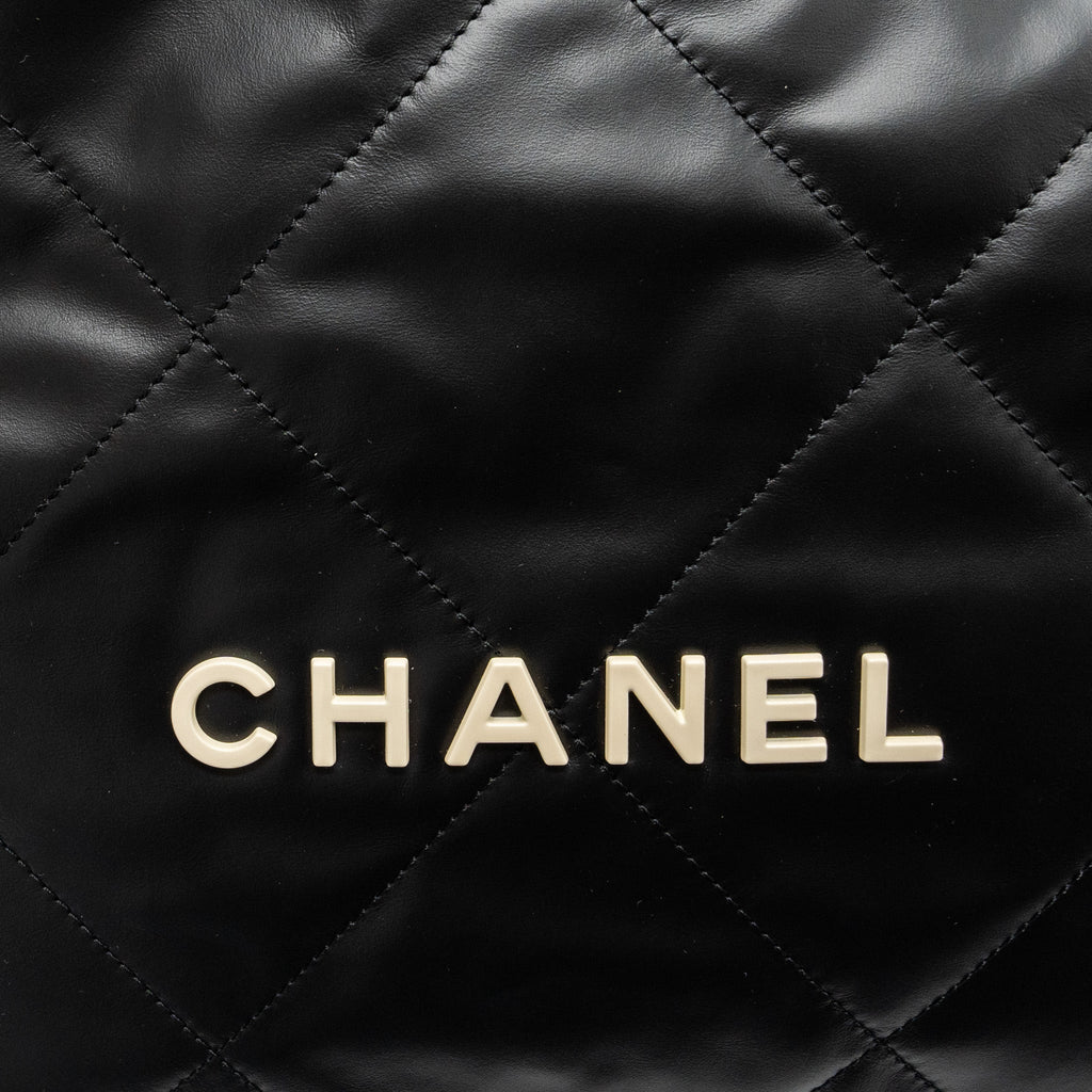 CHANEL SMALL 22 BAG CALFSKIN BLACK / WHITE LETTER GHW (MICROCHIP)