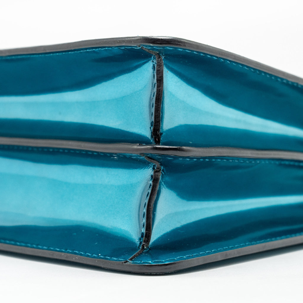 BVLGARI SERPENTI FOREVER BAG PATENT METALLIC BLUE LGHW