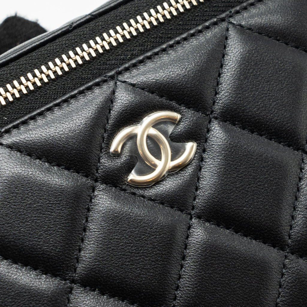 CHANEL TOP HANDLE LONG VANITY WITH CHAIN LAMBSKIN BLACK LGHW(MICROCHIP)