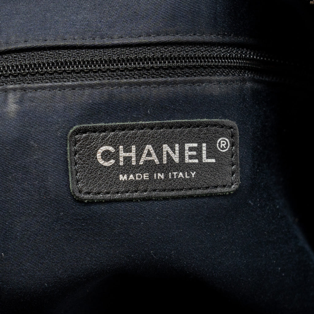 CHANEL TIE ON GIRL BAG LAMBSKIN BLACK SHW