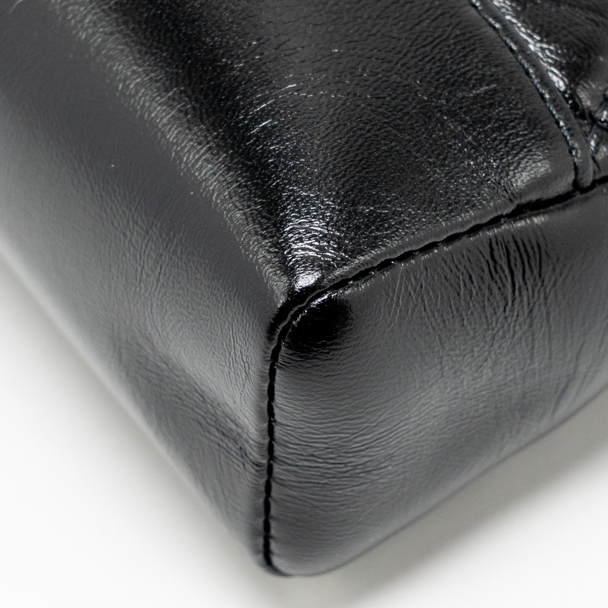 CHANEL MINI 31 BAG SHINY LAMBSKIN BLACK LGHW (MICROCHIP)