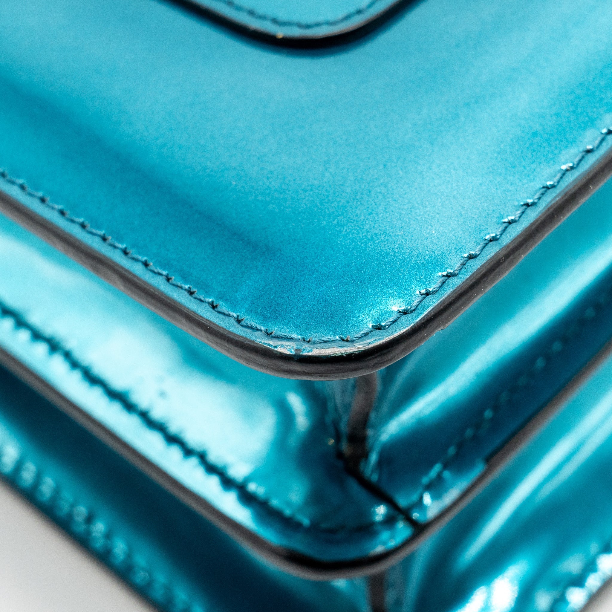 BVLGARI SERPENTI FOREVER BAG PATENT METALLIC BLUE LGHW