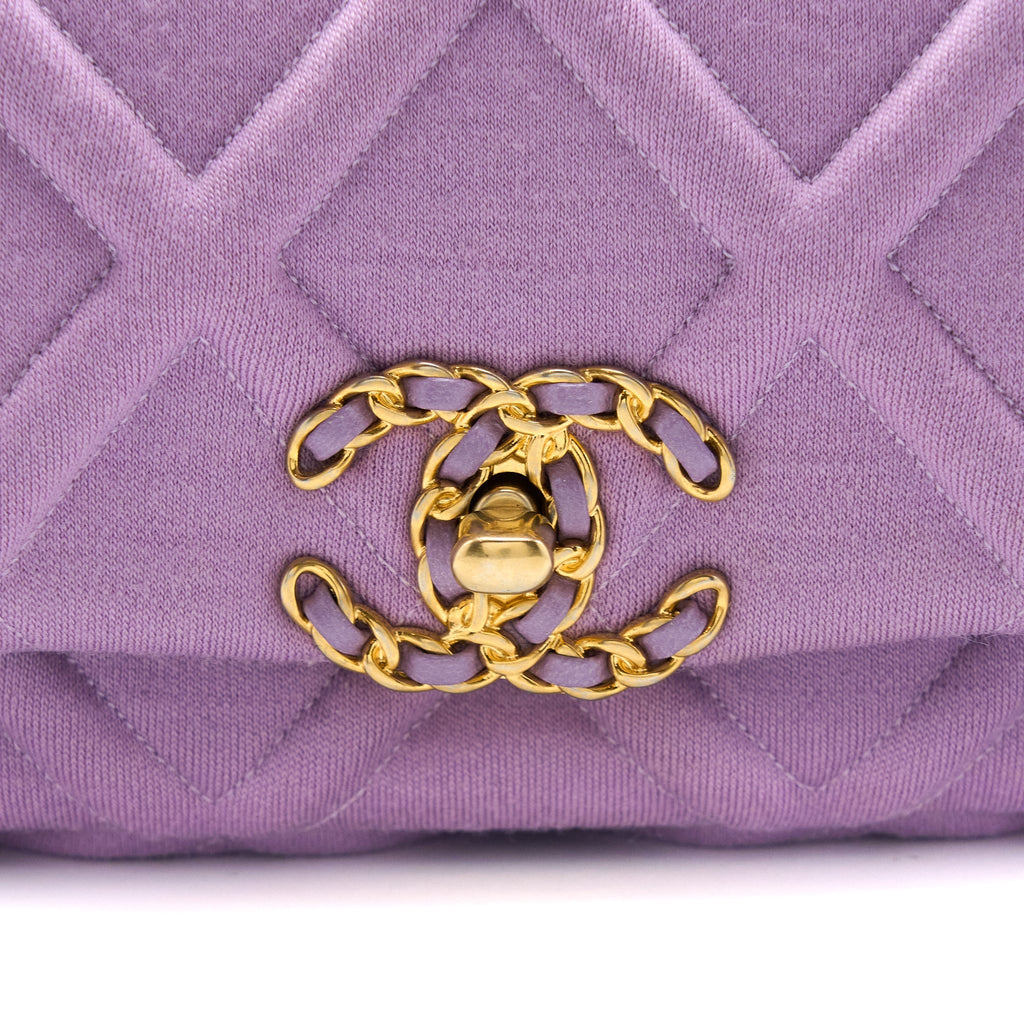 CHANEL 19 WAIST BAG QUILTED JERSEY/ LAMBSKIN LIGHT PURPLE MULTICOLOUR HARDWARE