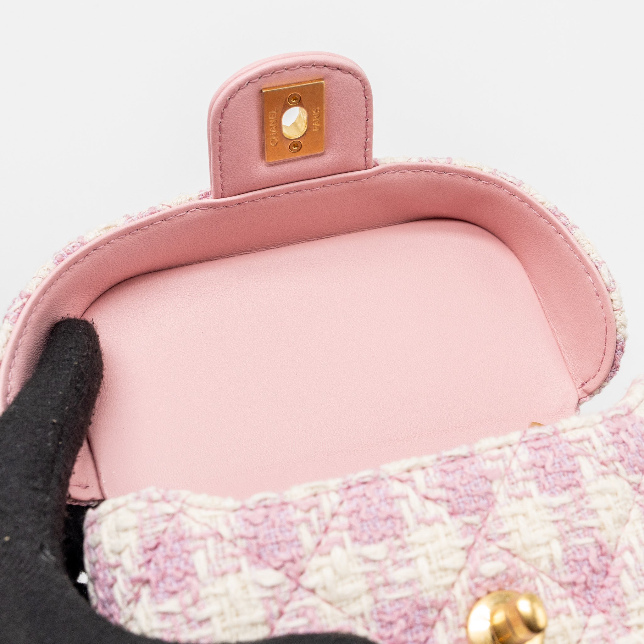 CHANEL TOP HANDLE VANITY BAG WITH CHAIN TWEED PINK GHW (MICROCHIP)