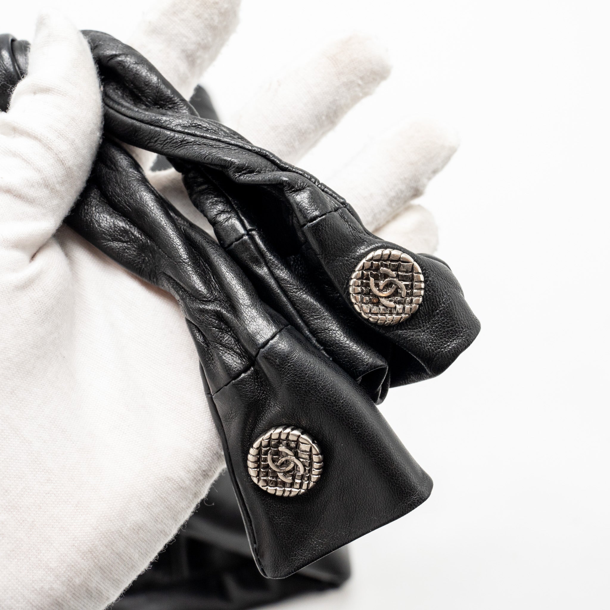 CHANEL TIE ON GIRL BAG LAMBSKIN BLACK SHW