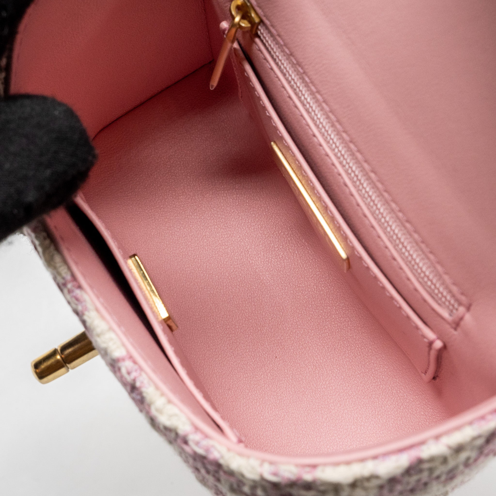 CHANEL TOP HANDLE VANITY BAG WITH CHAIN TWEED PINK GHW (MICROCHIP)