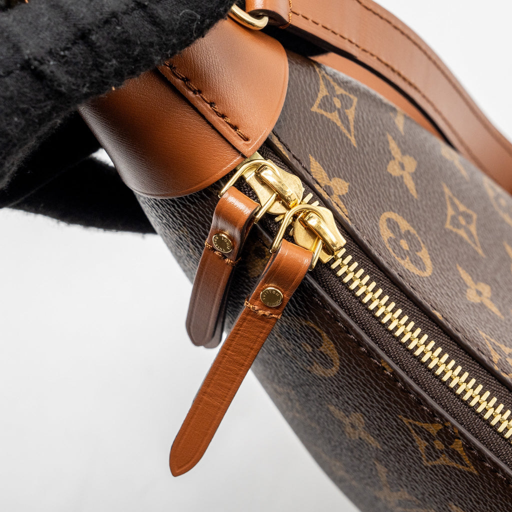 LOUIS VUITTON LOOP HOBO BAG MONOGRAM CANVAS GHW