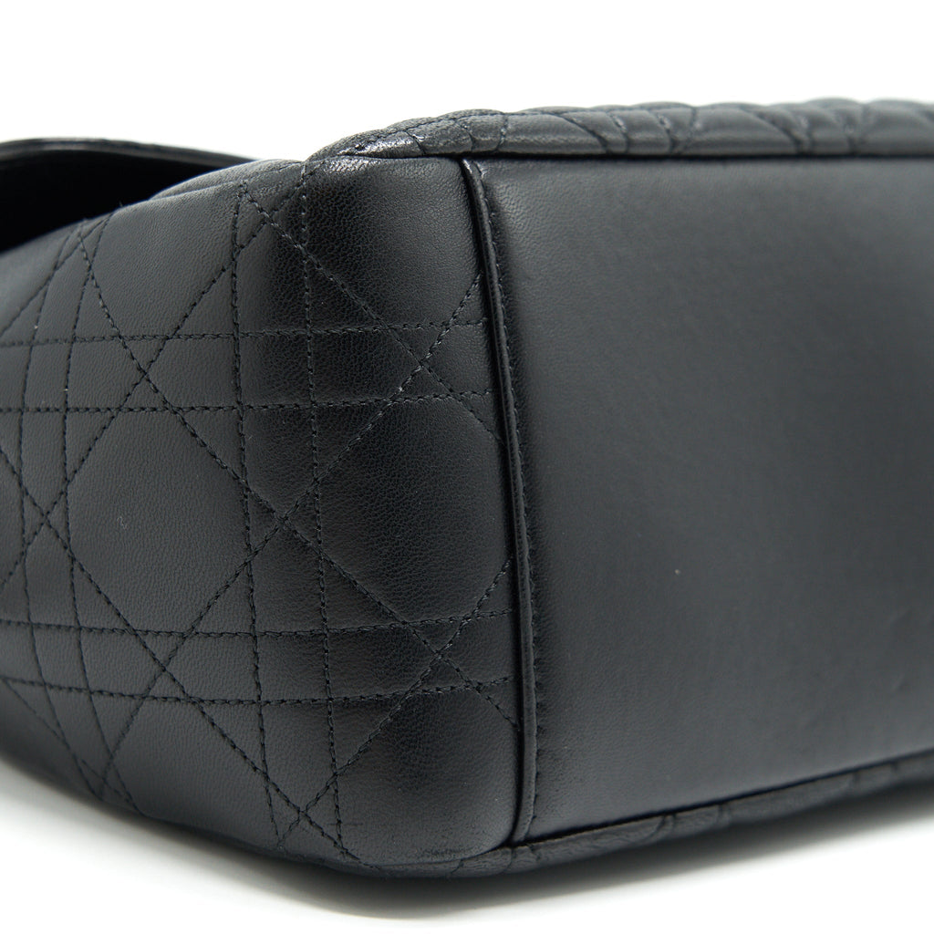 DIOR MISS DIOR MEDIUM FLAP BAG BLACK SHW