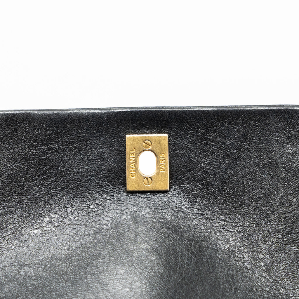 CHANEL QUILTED FLAP BAG LAMBSKIN WHITE/ BLACK GHW