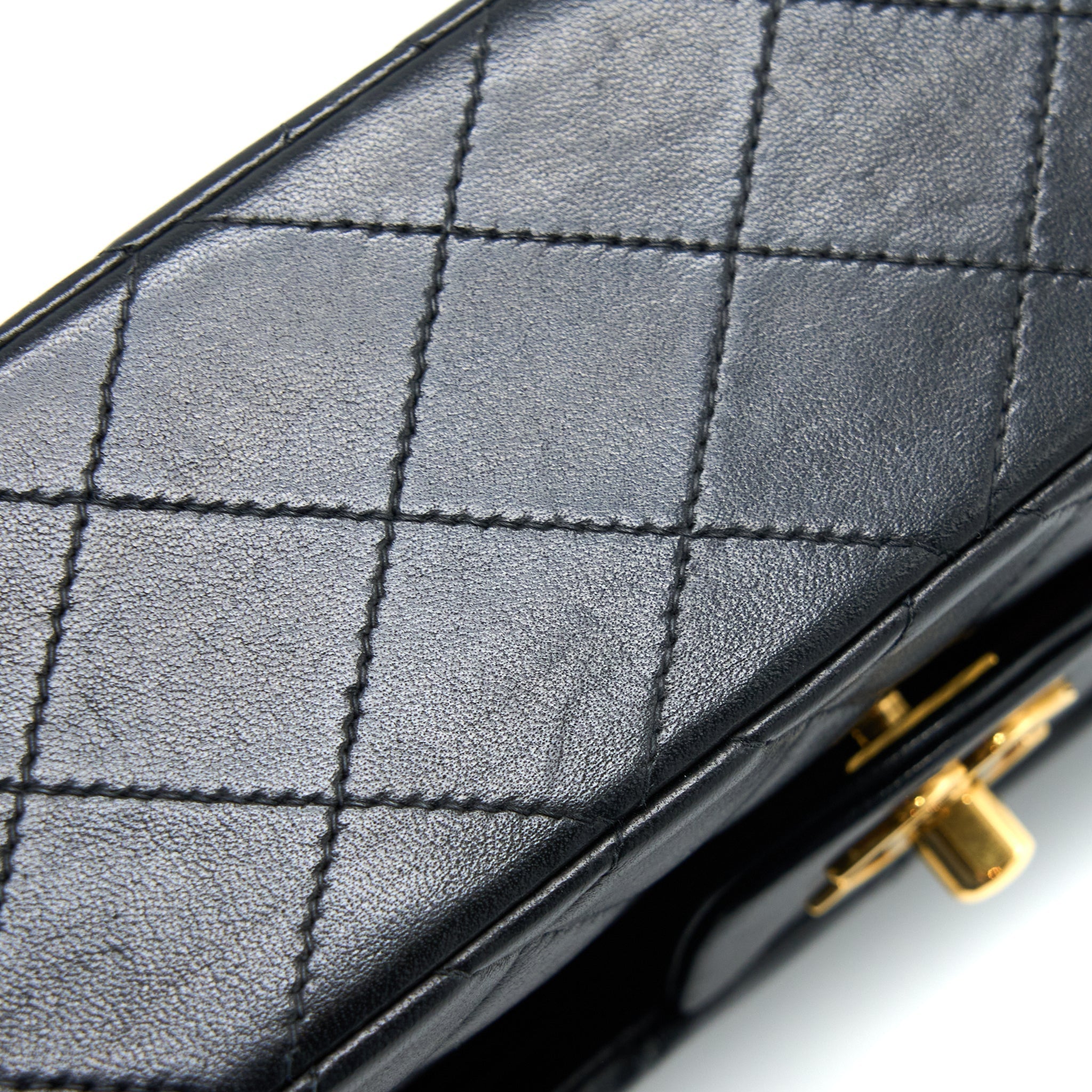 CHANEL VINTAGE SMALL CLASSIC DOUBLE FLAP BAG LAMBSKIN BLACK GHW