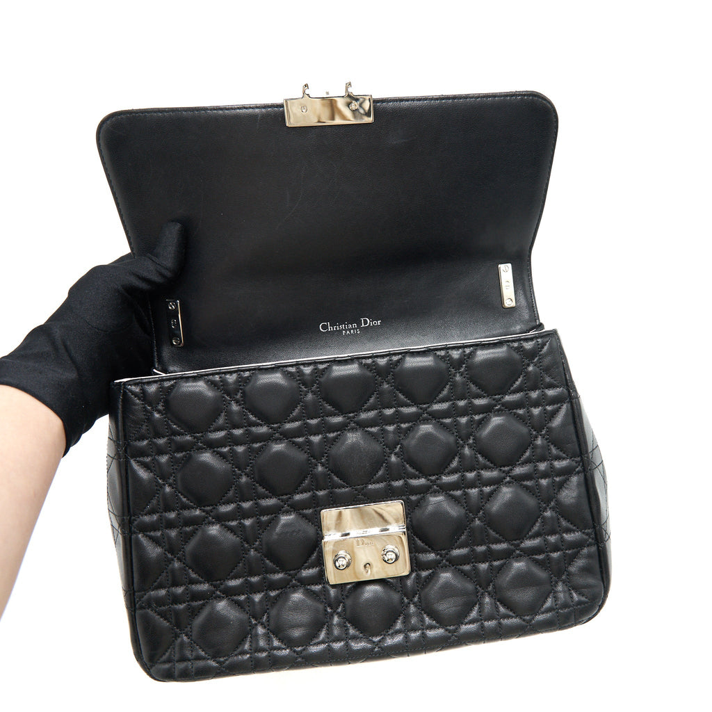DIOR MISS DIOR MEDIUM FLAP BAG BLACK SHW