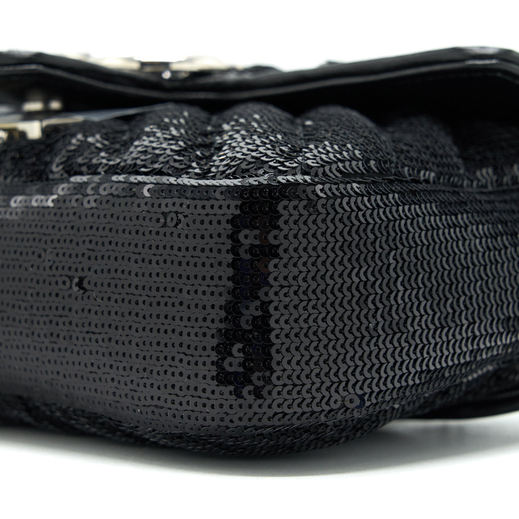 GUCCI MARMONT MINI SEQUIN SHOULDER BAG BLACK