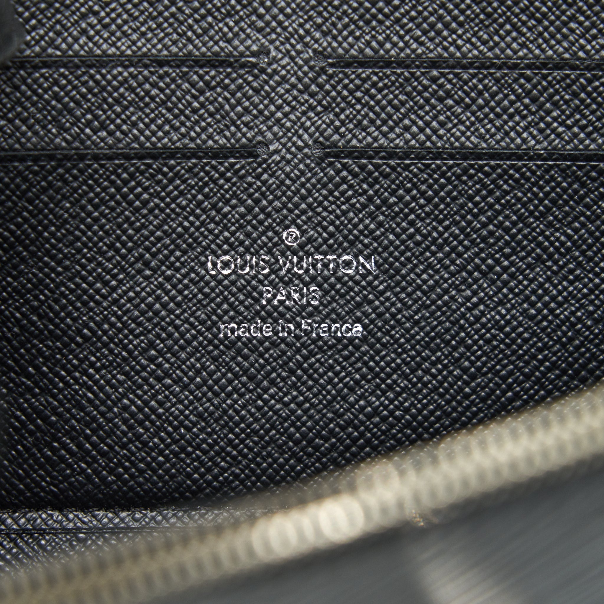 LOUIS VUITTON TWIST WALLET ON CHAIN BLACK SHW EPI LEATHER