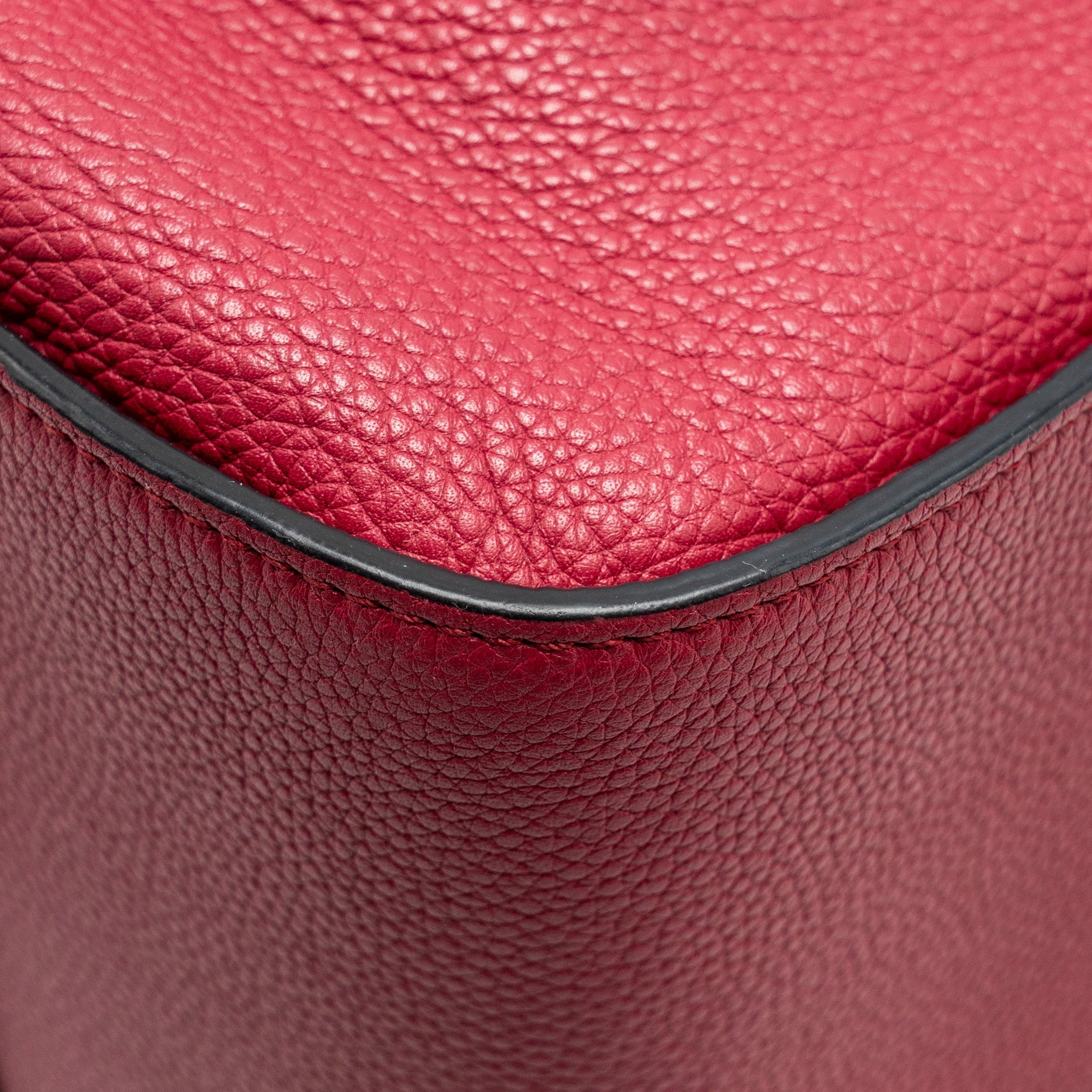 LOEWE MEDIUM HAMMOCK BAG CALFSKIN RASPBERRY SHW