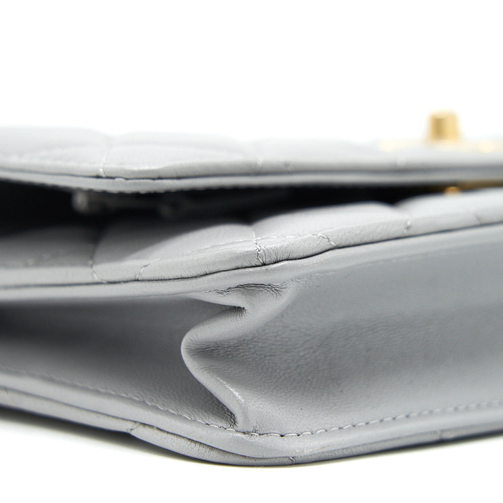 CHANEL PEARL CRUSH WALLET ON CHAIN LAMBSKIN GREY GHW (MICROCHIP)