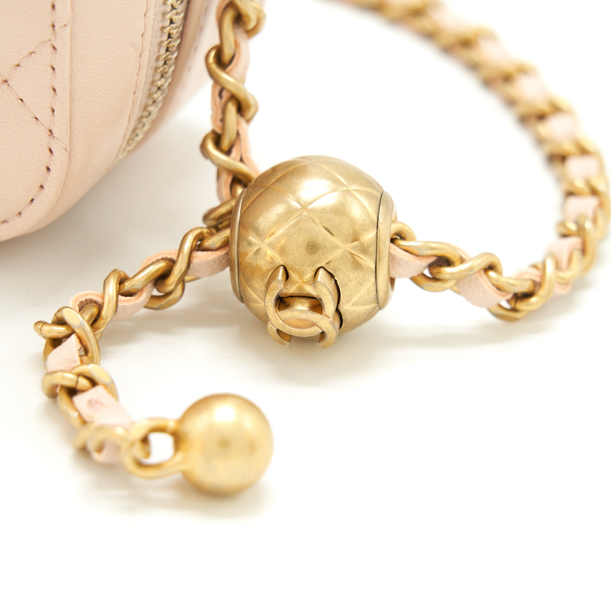 CHANEL PEARL CRUSH MINI CAMERA CASE WITH CHAIN LAMBSKIN LIGHT BEIGE GHW