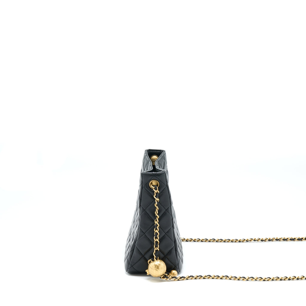 CHANEL 22B PEARL CRUSH HOBO BAG LAMBSKIN BLACK WITH GHW (MICROCHIP)