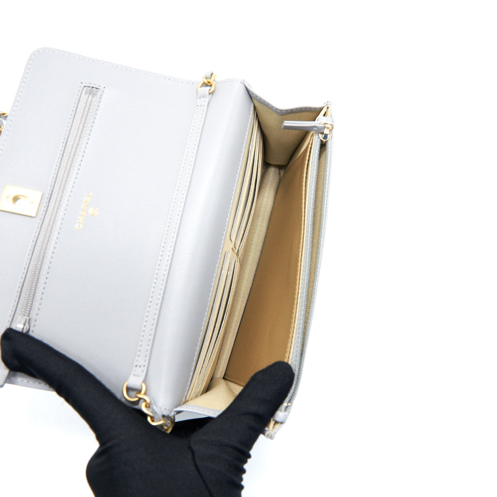 CHANEL PEARL CRUSH WALLET ON CHAIN LAMBSKIN GREY GHW (MICROCHIP)