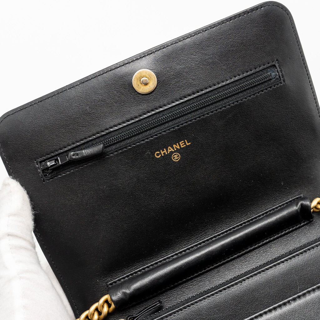 CHANEL BOY WALLET ON CHAIN CAVIAR BLACK GHW