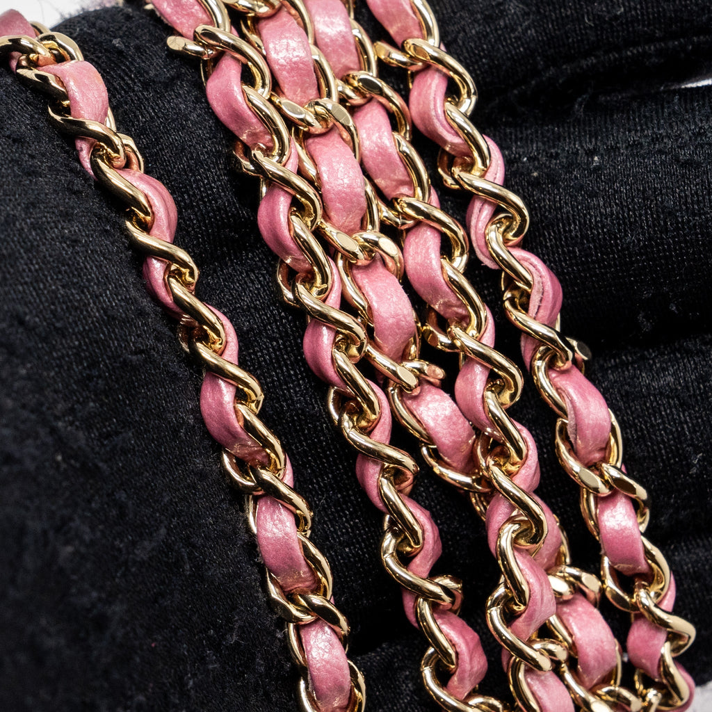 CHANEL OVAL CHEVRON BAG LAMBSKIN PINK LGHW